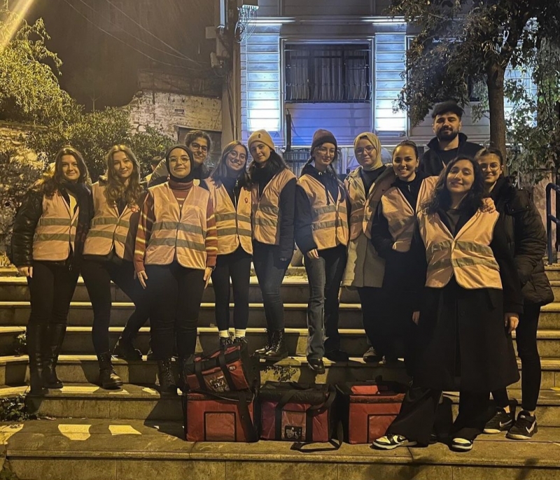 Marmara Üniversitesi Eczacılık Öğrencileri Birliği Kulübü-Çorbada Tuzun Olsun Marmara Üniversitesi Eczacılık Öğrencileri Birliği Kulübü