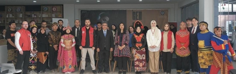 Genç Ofis'te Kültür Buluşmaları: Endonezya