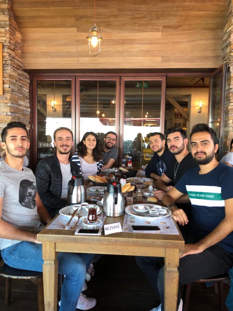 Diş Hekimliği Fakültesi Toplum Sağlığı Çalışmaları Kulübü-Diş Hekimliği Fakültesi Yeni Döneme Başlangıç Kahvaltısı Diş Hekimliği Fakültesi Toplum Sağlığı Çalışmaları Kulübü