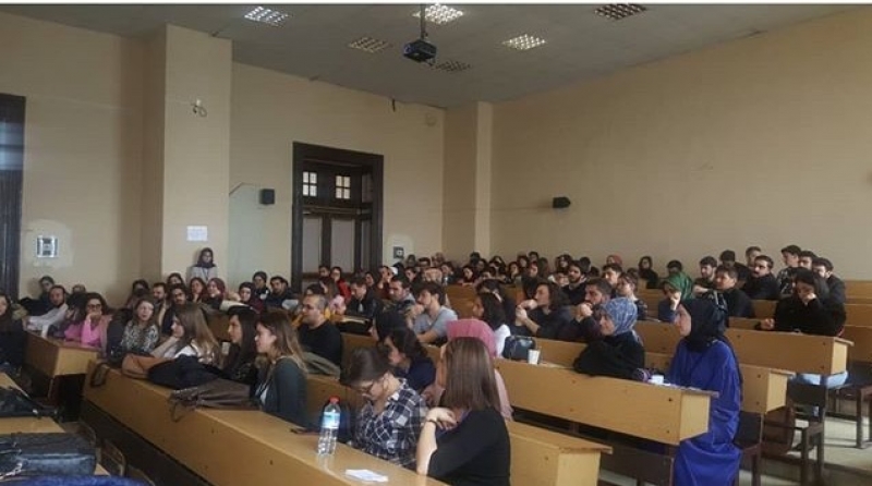Hukuk Ve Diplomasi Kulübü-Mezuniyet Ve Staj Kaygısı Hukuk Ve Diplomasi Kulübü