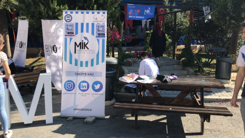 Marmara İşletme Kulubü-Kulüp Tanıtım Standı Marmara İşletme Kulubü