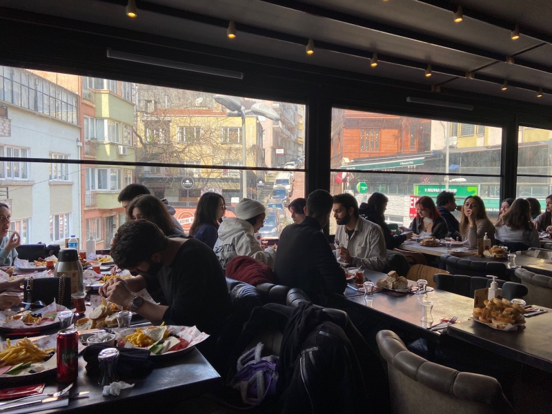 Marmara İşletme Kulübü-MİK’le Kahvaltı Marmara İşletme Kulübü