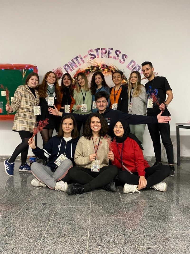 Marmara Üniversitesi Eczacılık Öğrencileri Birliği Kulübü-Anti-Stress Day Marmara Üniversitesi Eczacılık Öğrencileri Birliği Kulübü