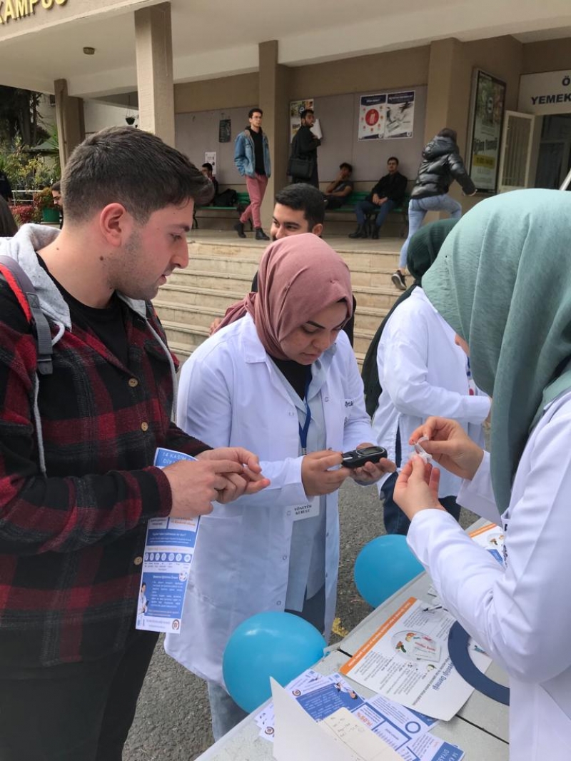 Beslenme ve Diyetetik Kulübü-Diyabet Farkındalığı Beslenme ve Diyetetik Kulübü