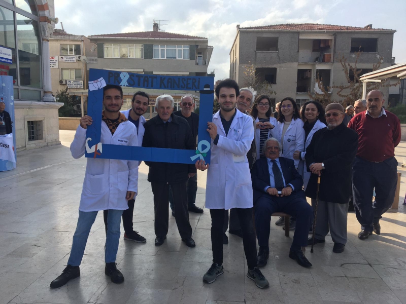 Marmara Üniversitesi Türk Tıp Öğrencileri Birliği Kulübü-Prostat Kanseri Farkındalık Saha Etkinliği Marmara Üniversitesi Türk Tıp Öğrencileri Birliği Kulübü
