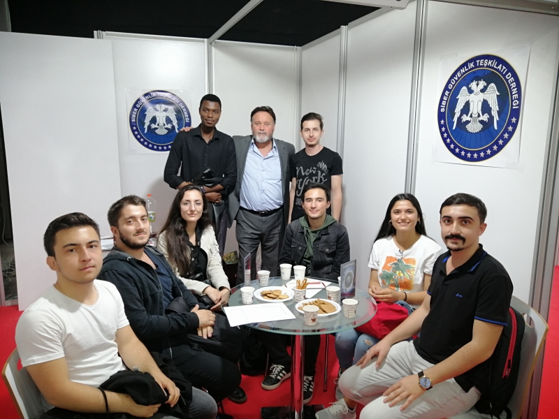 Hukuki Entegrasyon Kulübü-Entech - Geri Dönüşüm çevre Teknolojileri Ve Sıfır Atık Fuarı Hukuki Entegrasyon Kulübü