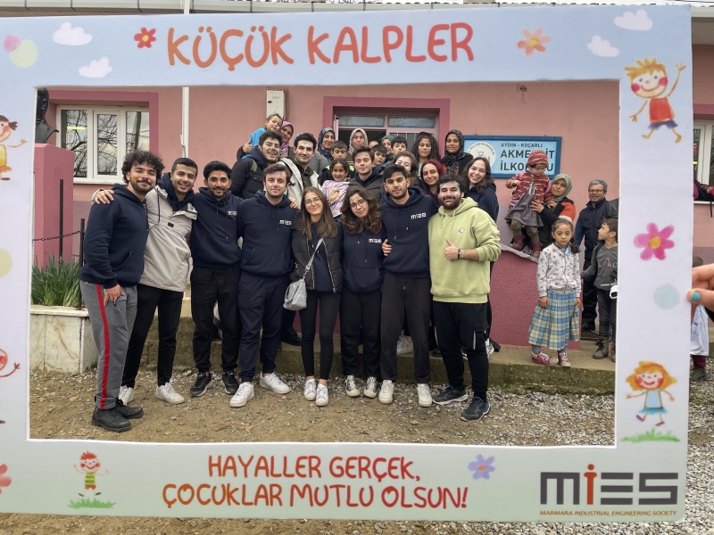 Küçük Kalpler Projesi