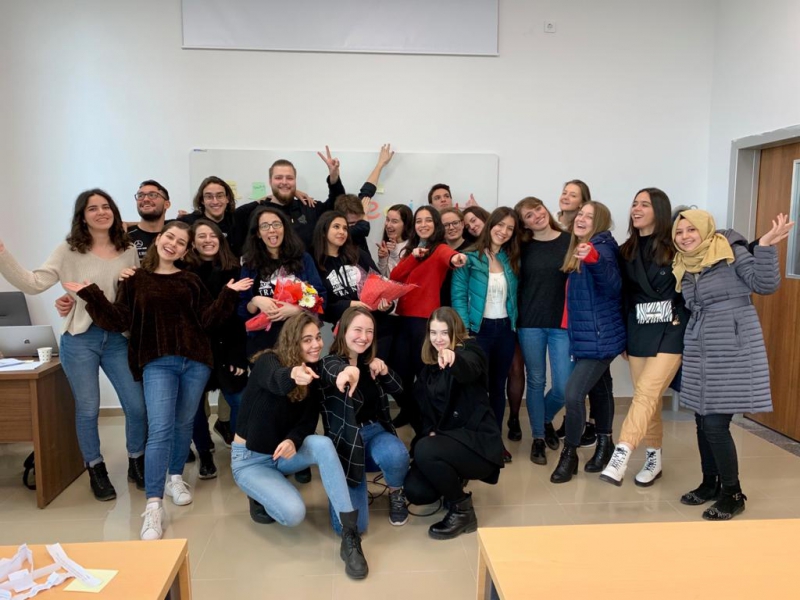 Marmara Üniversitesi Eczacılık Öğrencileri Birliği Kulübü-Twinnet Öğrenci Değişimi Marmara Üniversitesi Eczacılık Öğrencileri Birliği Kulübü