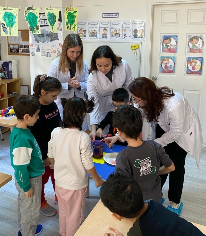 Marmara Üniversitesi Eczacılık Öğrencileri Birliği Kulübü- Teddy Bear Marmara Üniversitesi Eczacılık Öğrencileri Birliği Kulübü