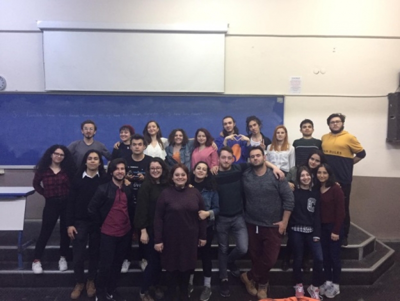 Drama Kulübü-Tiyatro Oyununa Çalışma Drama Kulübü