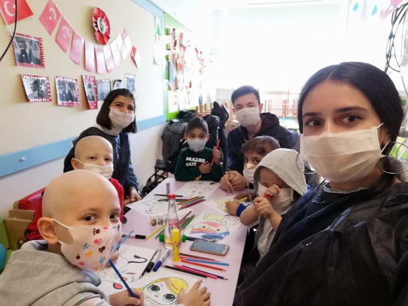 Hukuk Ve Diplomasi Kulübü-Lösemili Kardeşlerimizi Ziyarete Gidiyoruz! Hukuk Ve Diplomasi Kulübü