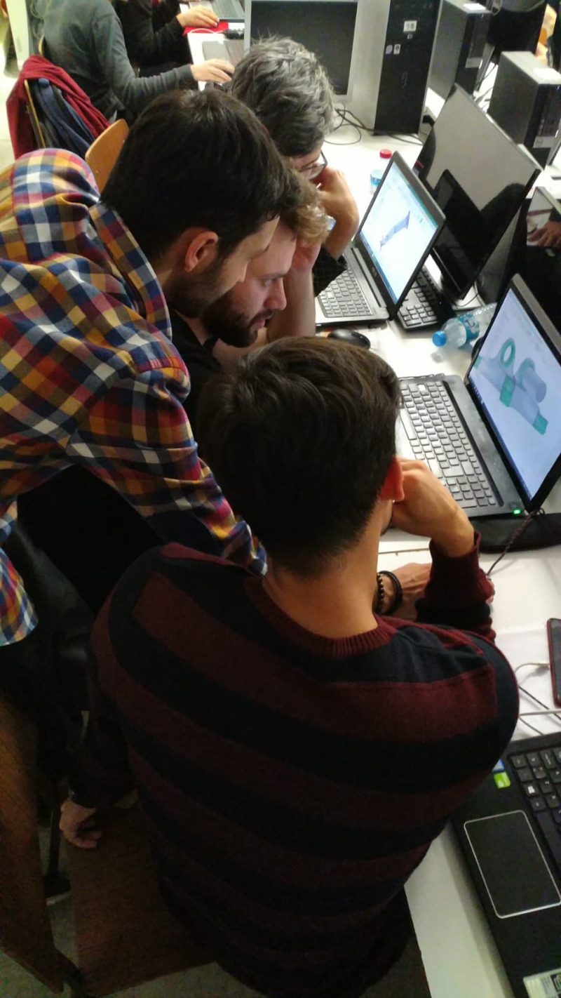 Ürün Geliştirme Kulübü-Fusion360 Ve Generative Design Eğitimi Ürün Geliştirme Kulübü