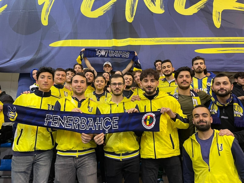 Fenerbahçe Kadın Basketbol Takımı Maçını Kulüp Üyeleri İle İzleme