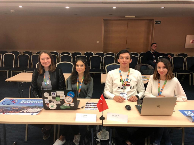 Marmara Üniversitesi Eczacılık Öğrencileri Birliği Kulübü-Epsa (avrupa Eczacılık öğrencileri Birliği) Kongresi Marmara Üniversitesi Eczacılık Öğrencileri Birliği Kulübü