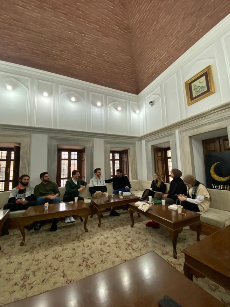 Marmara Genç Yeşilay Kulübü -Sen de Bizimle Oku (Kitap Tahlili) Marmara Genç Yeşilay Kulübü
