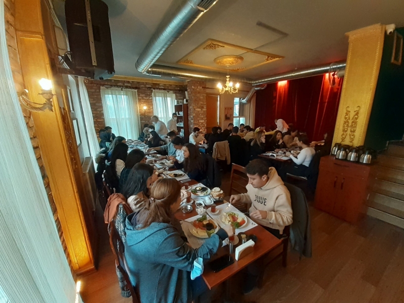 Tanışma Kahvaltısı