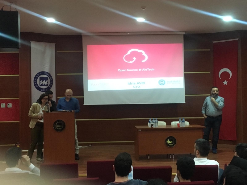 Bilgisayar Mühendisliği Kulübü-Açık Kaynak Yazılımlar Ve Bulut Teknolojisi Bilgisayar Mühendisliği Kulübü