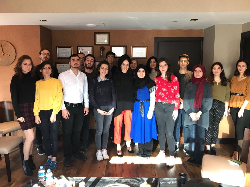 Hukuk Ve Diplomasi Kulübü-Eda Salman Bayraktarın Hukuk Bürosuna Gezi Hukuk Ve Diplomasi Kulübü