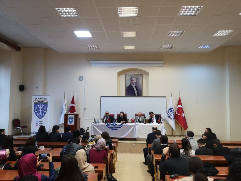 Türk Hukuku Araştırmaları Kulübü-Hukukçunun Meslek Tercihi-2 Türk Hukuku Araştırmaları Kulübü