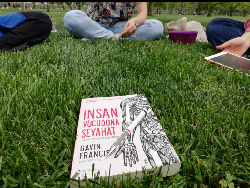 Tıp Atölyesi Kulübü-İnsan Vücuduna Seyahat - Gavin Francis Tıp Atölyesi Kulübü
